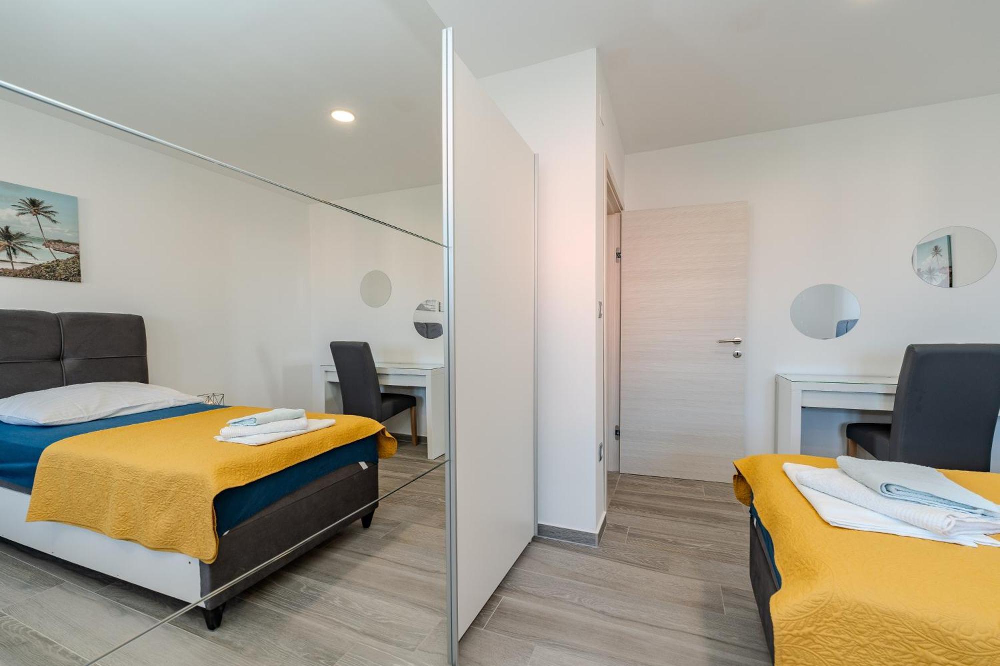 Apartamento Dali II Novalja Exterior foto